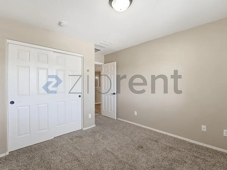 23196 S 216th St — Photo 35