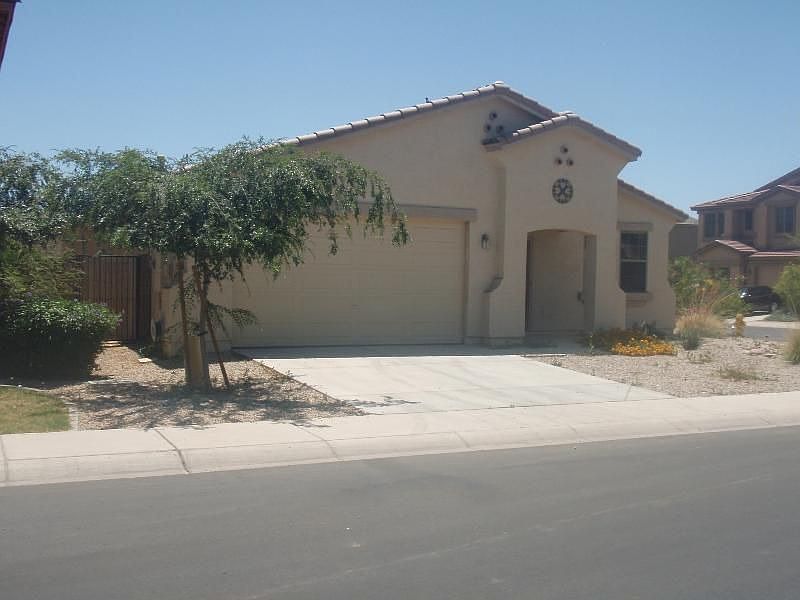 1st image of 43689 W McClelland Ct