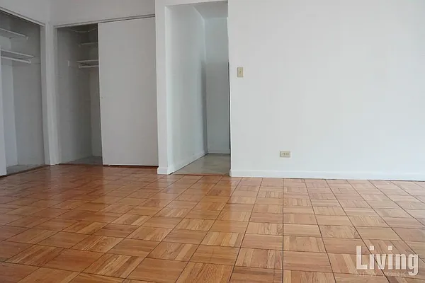 Rented by Living New York | media 41