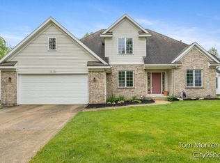3850 Kentridge Dr SE, Grand Rapids, MI 49508