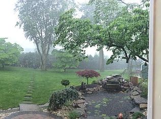 235 County Rd, Cresskill, NJ 07626