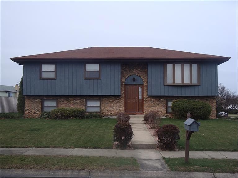 1st image of 4000 W 76th Ave