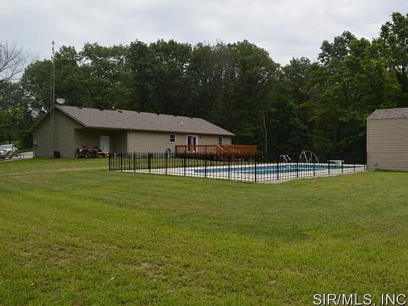 3rd image of 500 Panama Ave