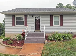 284 Riverview Dr, Ste Genevieve, MO 63670
