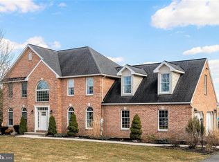 28 Mine Rd, Fleetwood, PA 19522