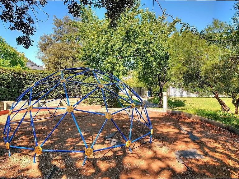 25 Dogwood Ct — Photo 23
