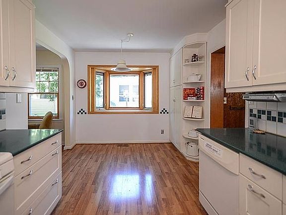 5th image of 508 W Keech Ave
