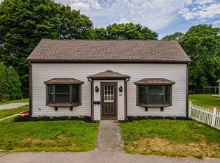 71 Gibbs Ave, Wareham, MA 02571