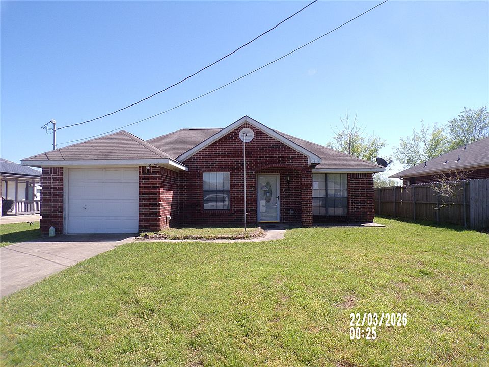 1st image of 1401 Melody Cir