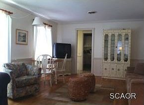 3rd image of 56 Maryland Ave