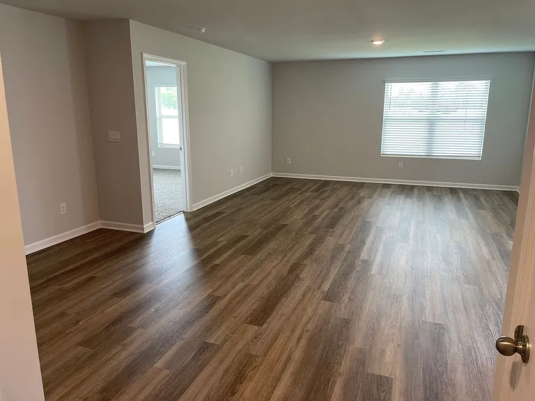 273 Ashland Dr SW — Photo 14