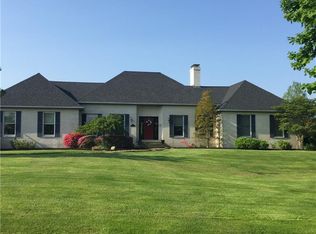 22 Harvest Dr, Portsmouth, RI 02871