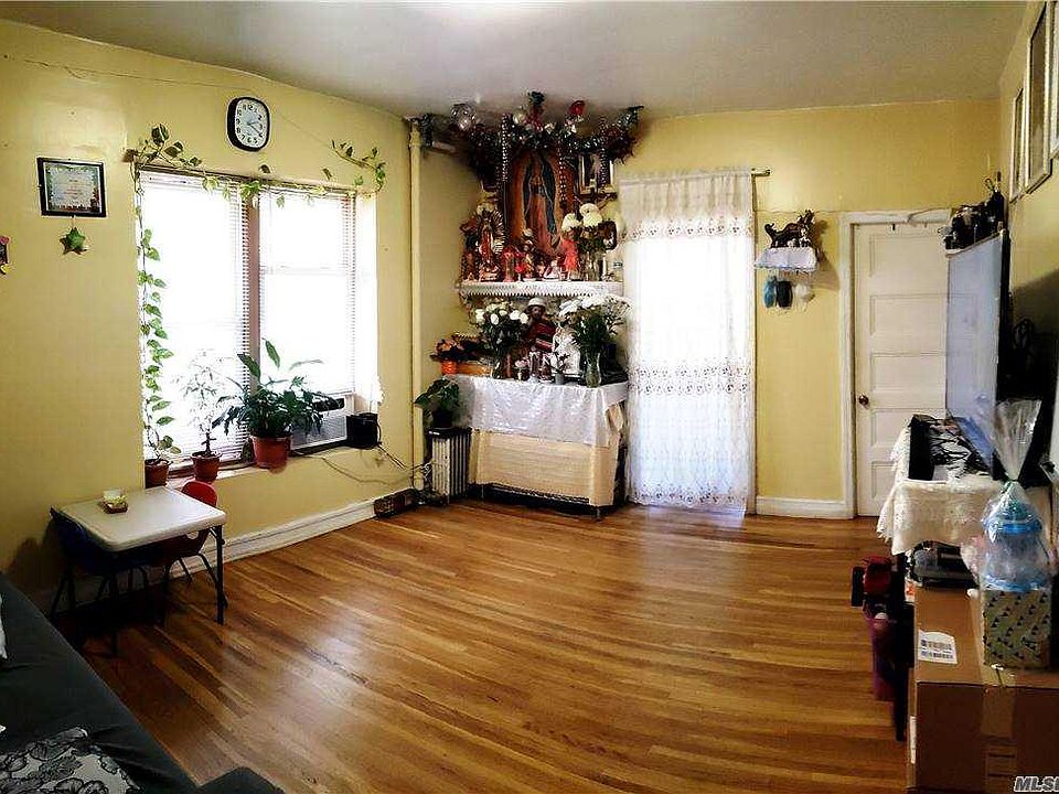 2nd image of 4130 Gleane St