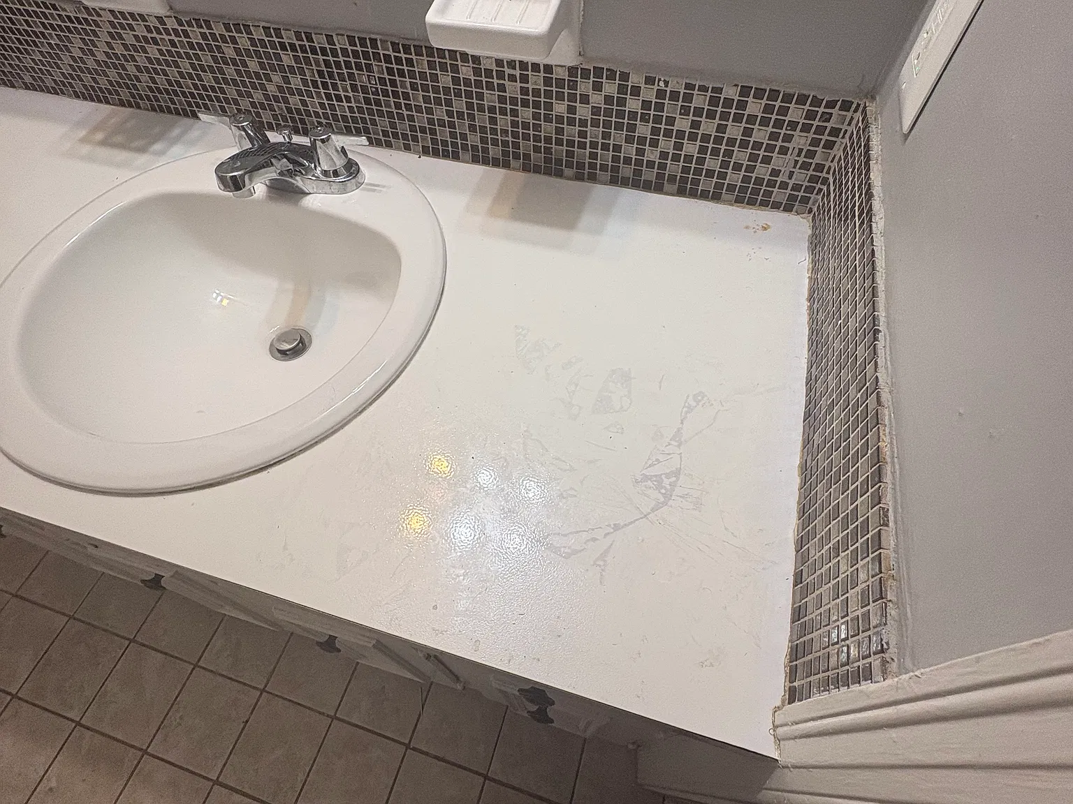 3 bed, 1610 sqft, $1,750 — Photo 3