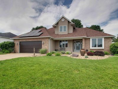 1300 Cadbury Rdg, Quincy, IL, 62305