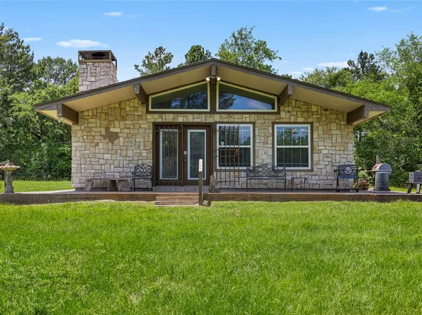 7675 County Road 146, Bedias, TX 77831