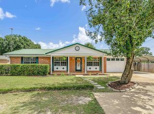 6111 Hamilton Bridge Rd, Milton, FL 32570