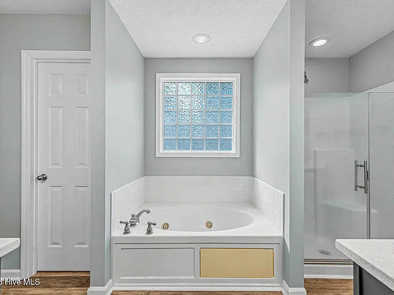 301 Old Dam Rd — Photo 40