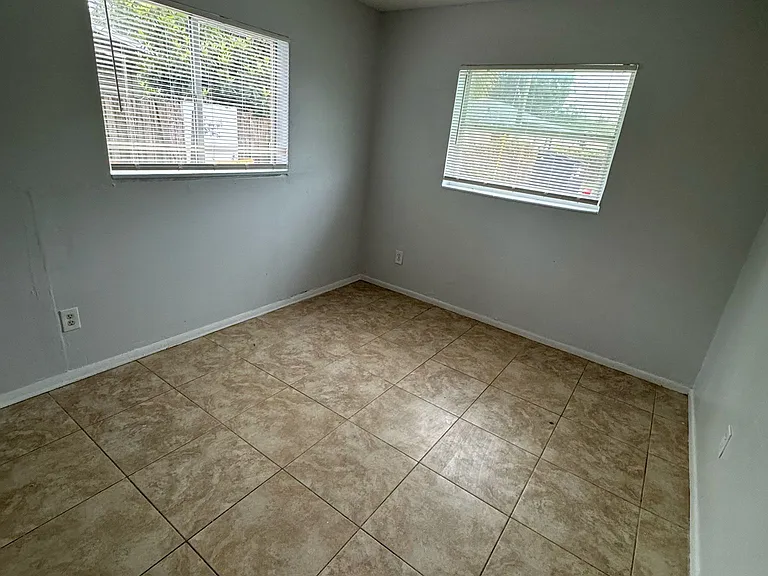 421 Jernigan Ave #0 — Photo 10