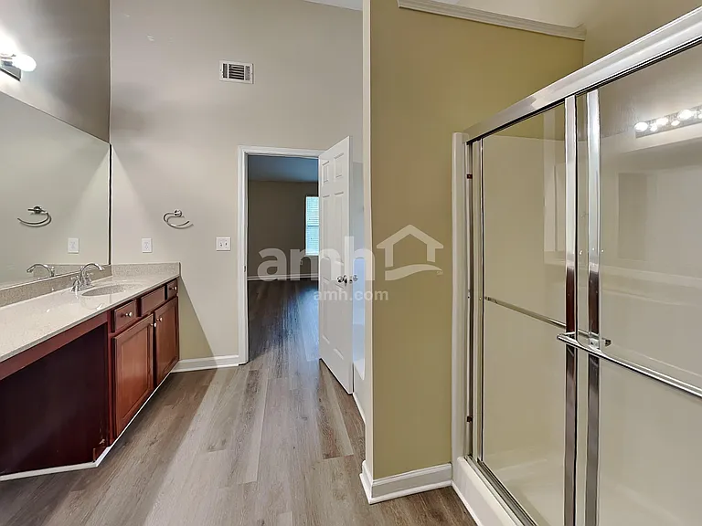 1380 Grey Rock Way — Photo 12
