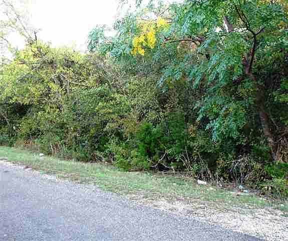 2nd image of 5511 Helm Ln