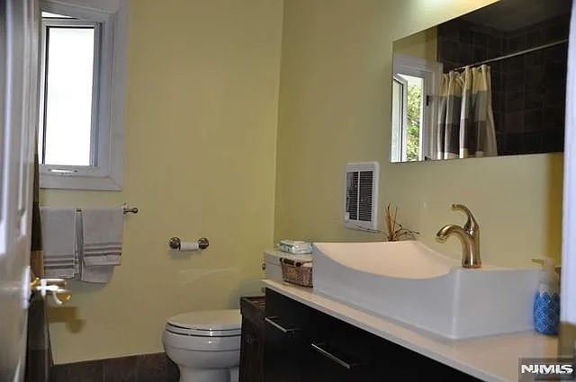 24 Elmwood Ter — Photo 10