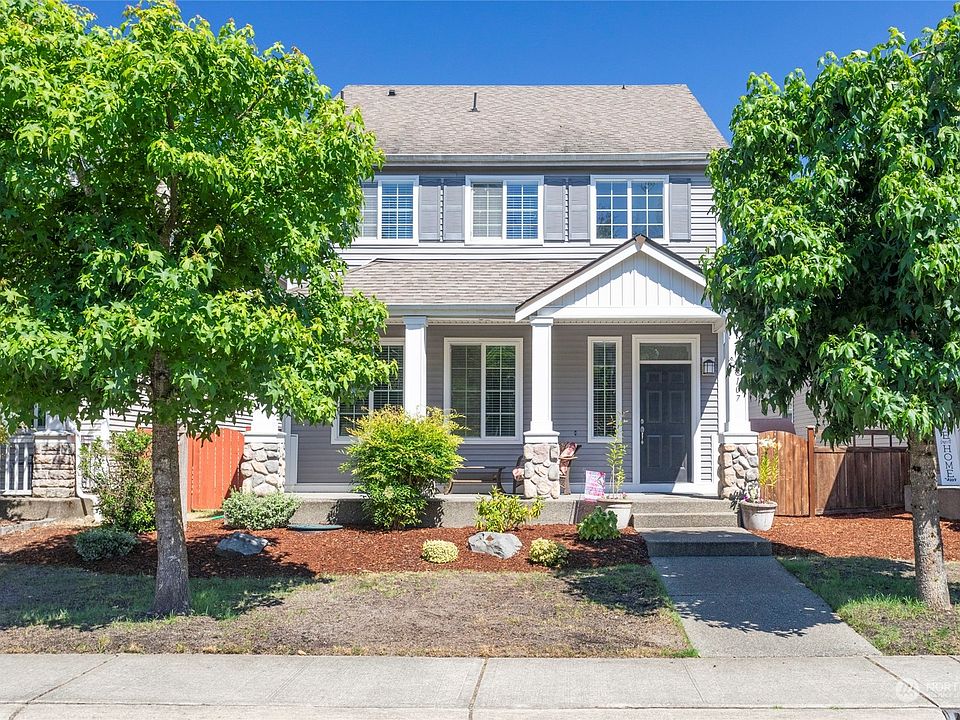 1st image of 18107 15th Avenue E