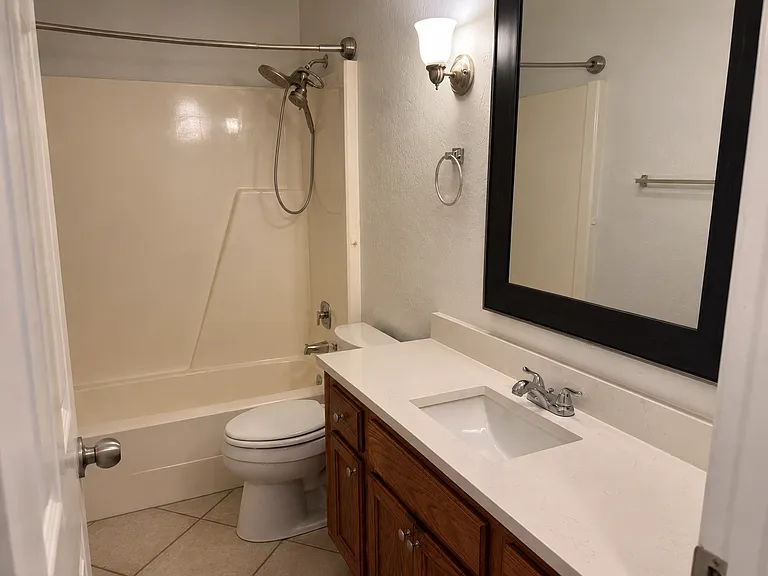 1724 Lionsgate Cir — Photo 17