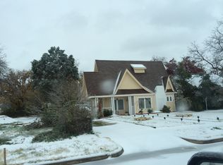 3432 Meadowbrook Dr, Fort Worth, TX 76103