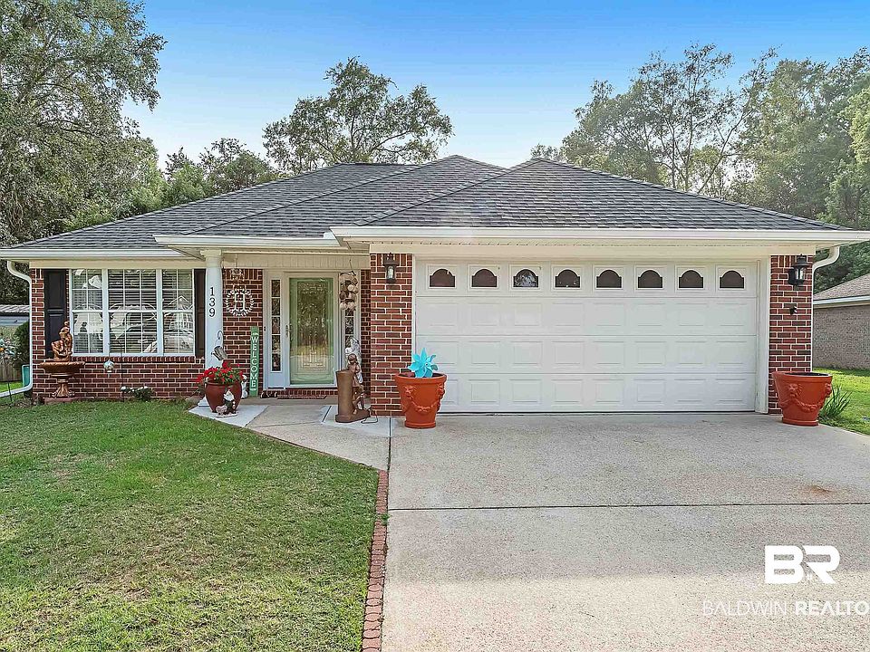1st image of 139 Cluster Oaks Ct