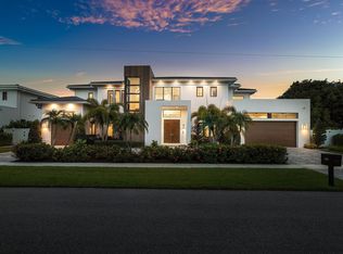 450 NE 10th Street, Boca Raton, FL 33432
