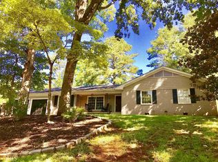 220 Pine Valley Dr, Athens, GA 30606