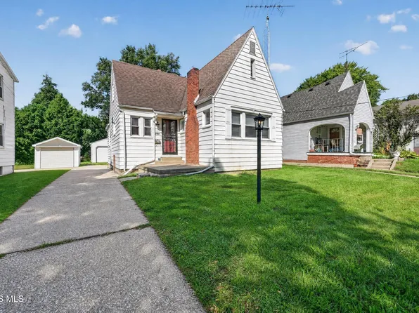 3701 Wallwerth Dr, Toledo, OH 43612