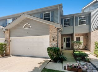 4930 Riedy Pl, Lisle, IL 60532