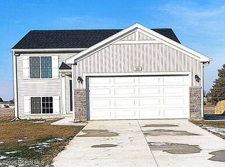 366 Douglas Dr, Liberty Center, OH 43532