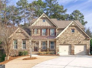 7740 Stratford Ln, Sandy Springs, GA 30350