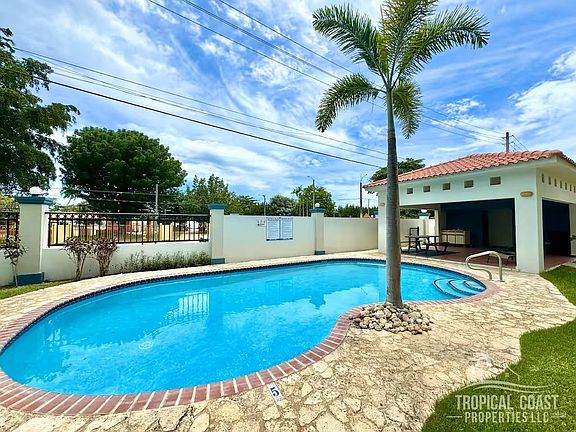 2nd image of Rincon By The Sea #403