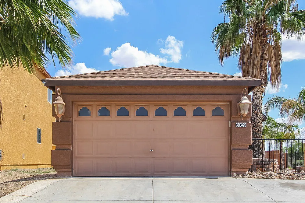 4 bed, 2.0 bath, 1778 sqft, $2,125 — Photo 1