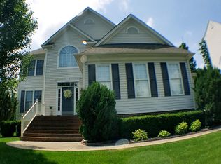 2606 Savage View Dr, Midlothian, VA 23112