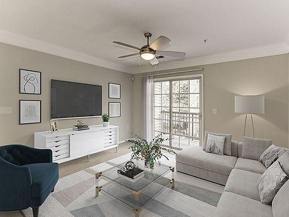 3rd image of 13690 Legacy Cir #689-B
