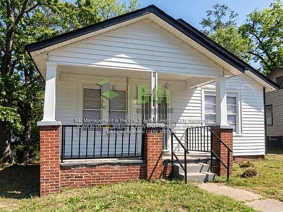 3rd image of 560 Radcliff Ave