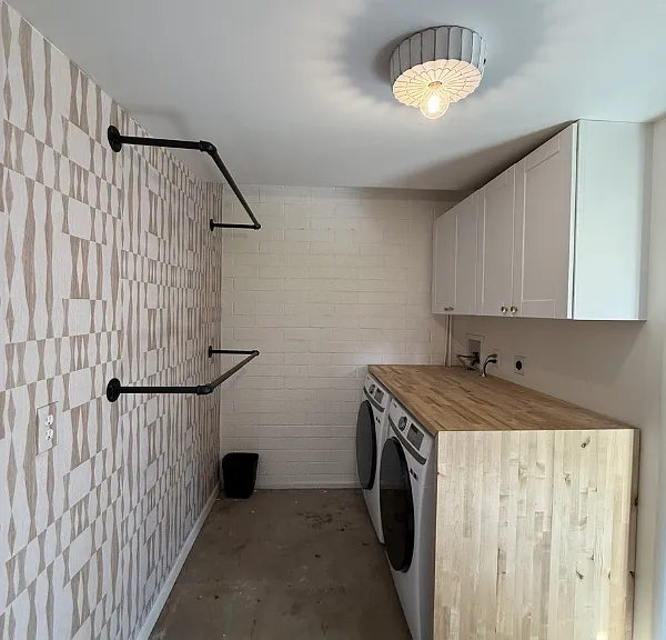 1015 E Citrus Way — Photo 17