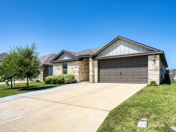 16923 Eaton Ter, San Antonio, TX 78247