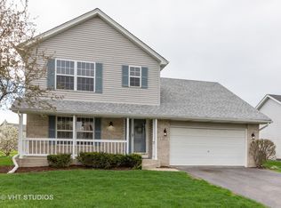 217 Malibu Dr, Romeoville, IL 60446