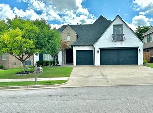 2714 E 140th Pl S, Bixby, OK 74008
