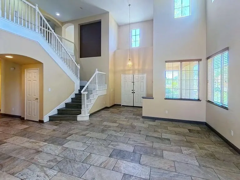 37978 Spur Dr — Photo 2