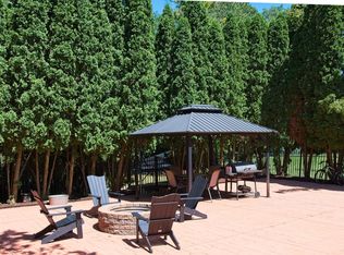 23484 Meadow Park, Redford, MI 48239