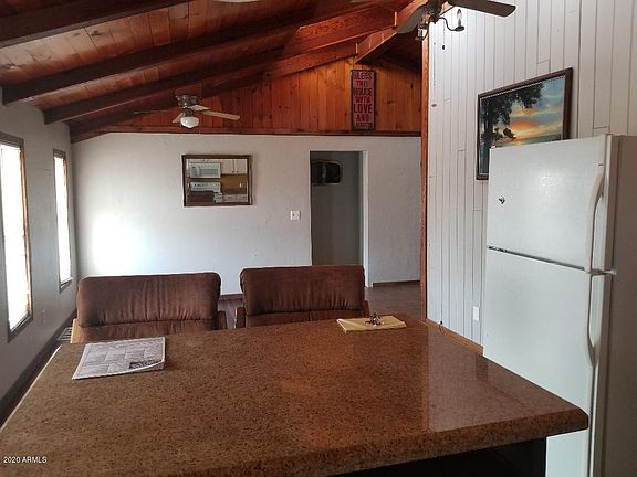 4th image of 204 E Narramore Ave