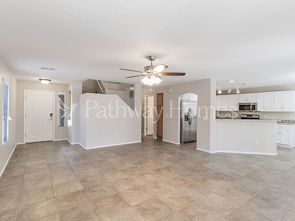 3rd image of 31420 N Shale Dr