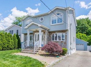 411 E 54th St, Elmwood Park, NJ 07407